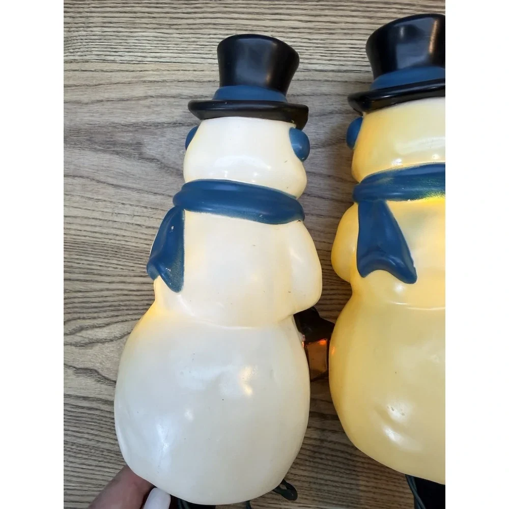 Vintage Blow Mold Snowman Pathway Lights Yard Stakes 4 Snowmen